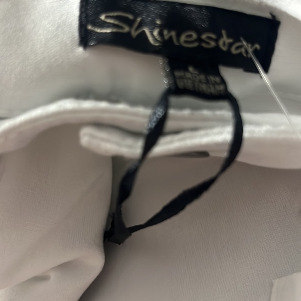 White pants - Picture 4 of 4